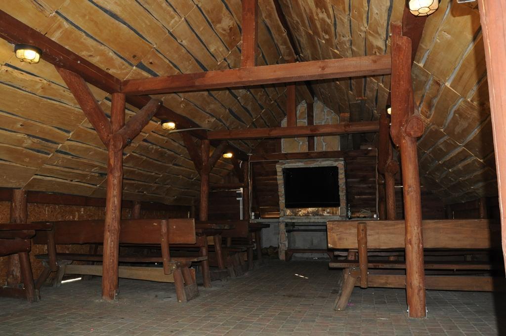 Lesny Zakatek Bed & Breakfast สมาร์ดเซวิตเซ ภายนอก รูปภาพ