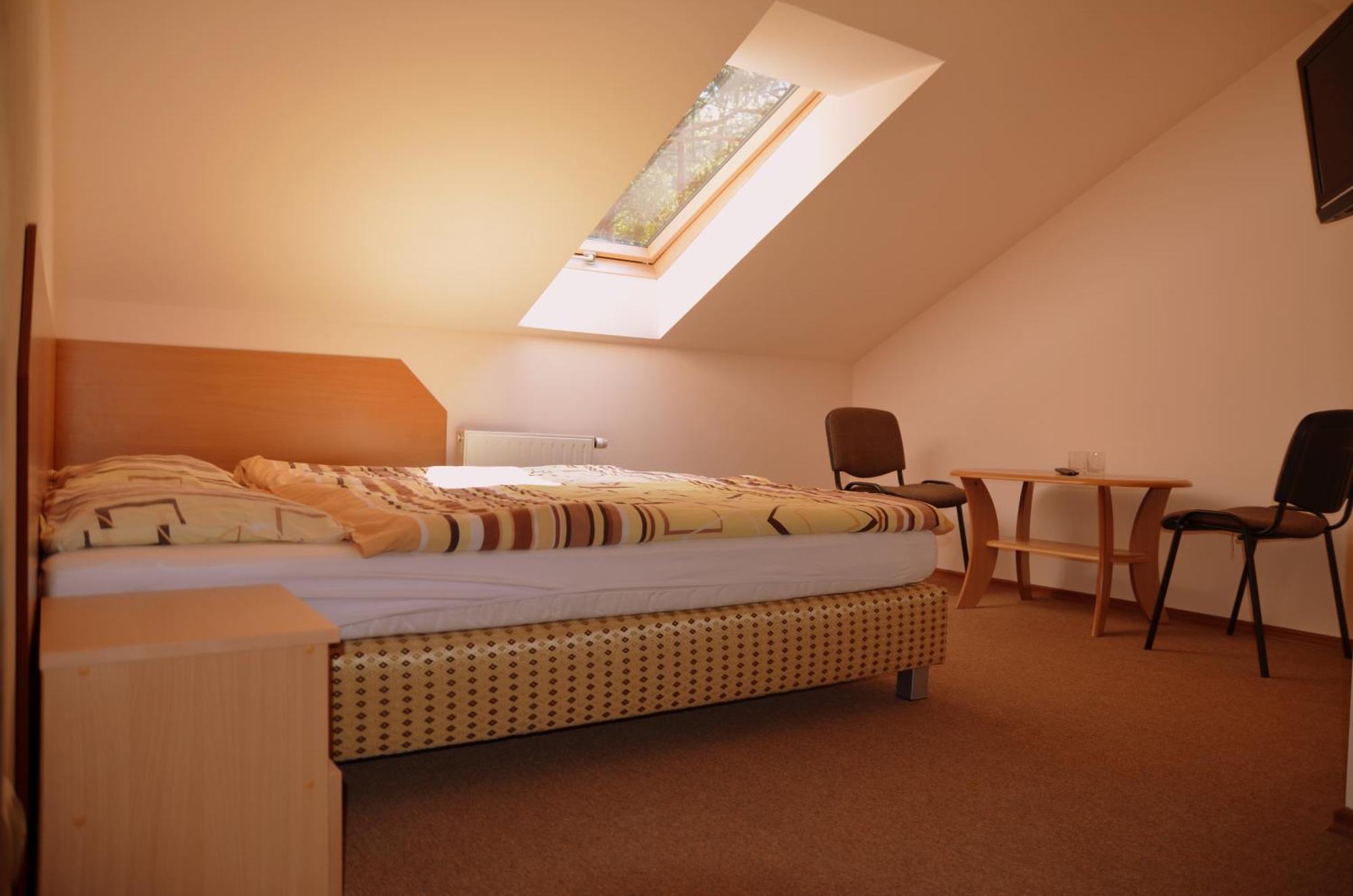 Lesny Zakatek Bed & Breakfast สมาร์ดเซวิตเซ ภายนอก รูปภาพ